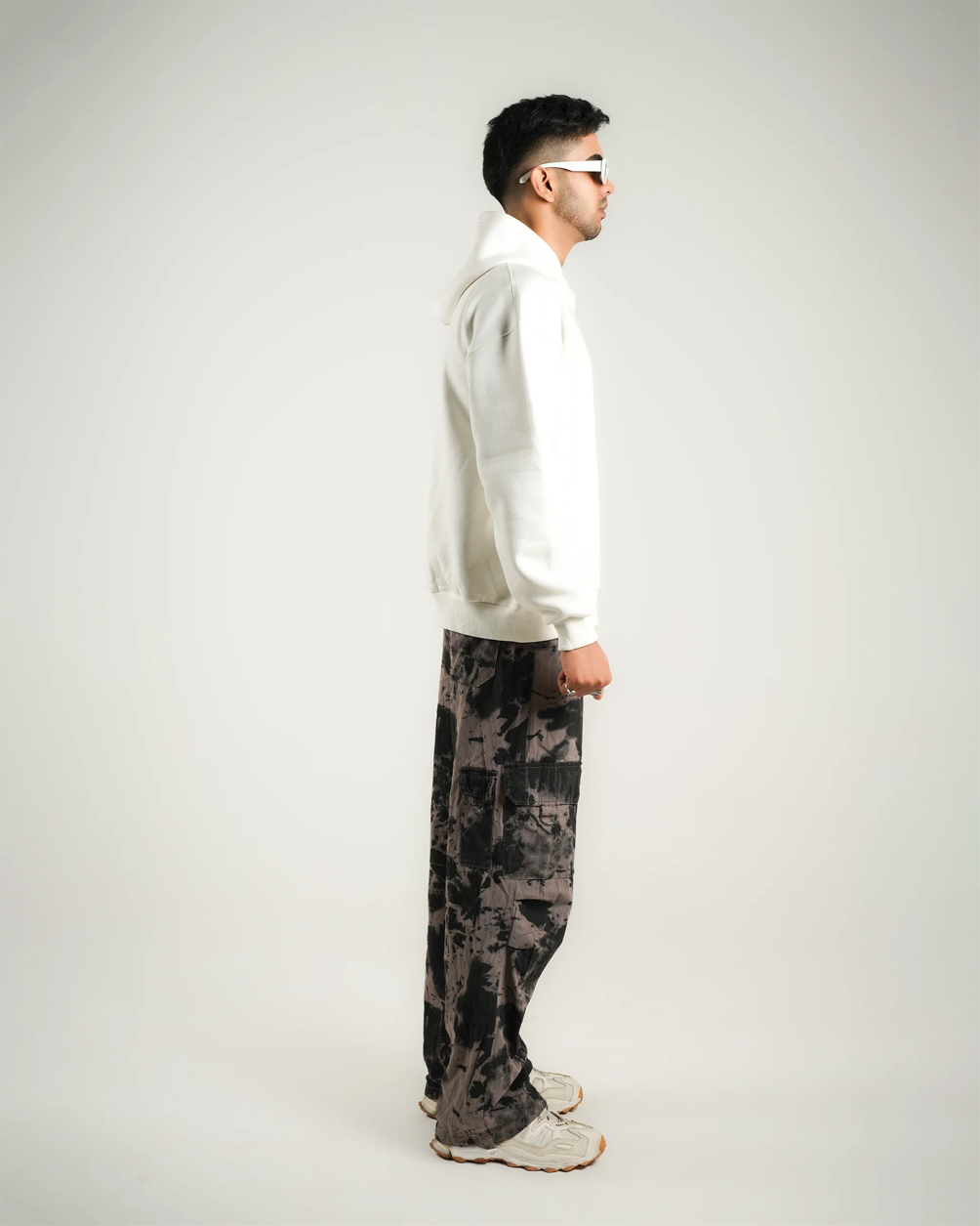 AVVARA Essential Hoodie - Arctic White (Side View)