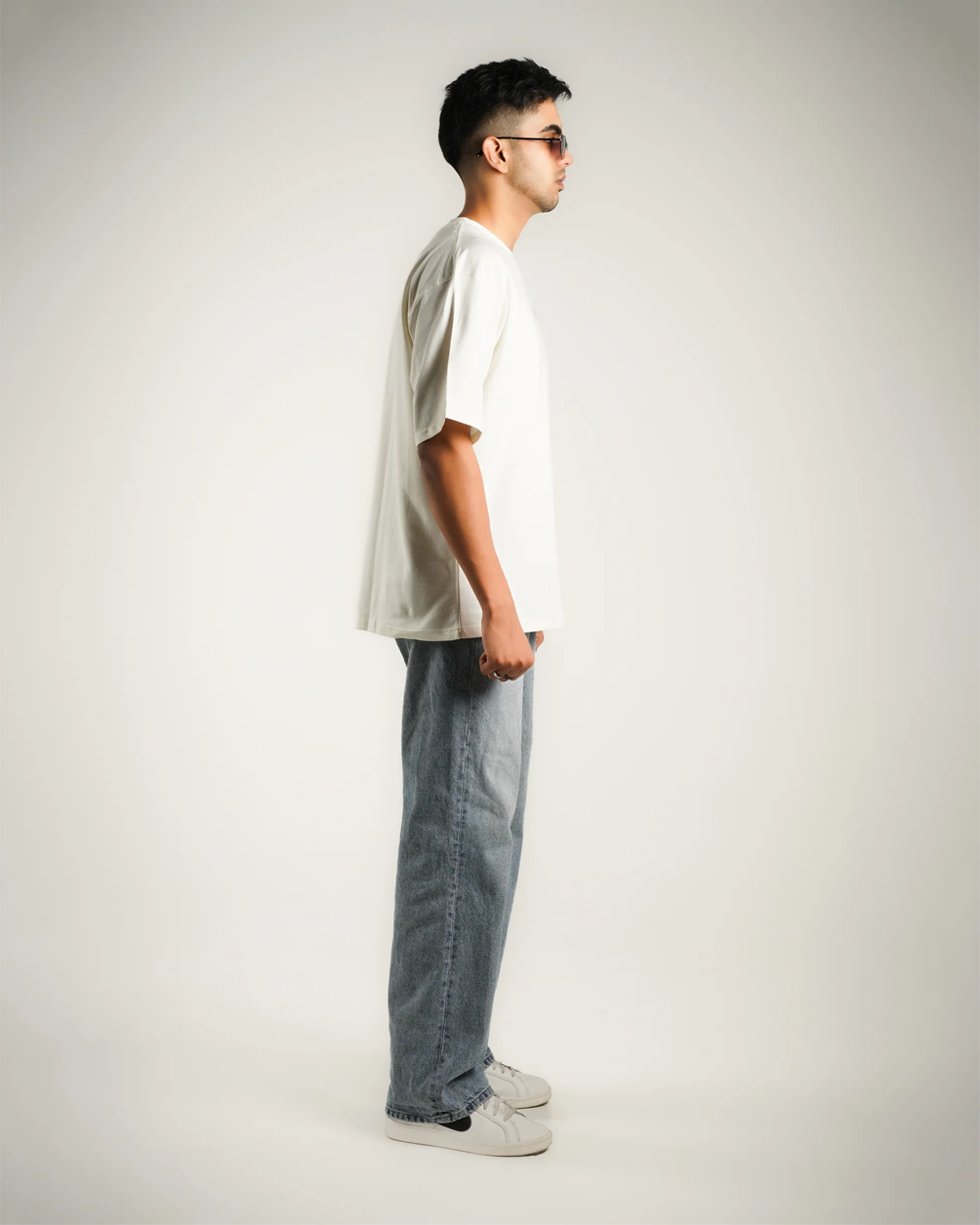 AVVARA Oversized Tee - Ivory White (Side View)