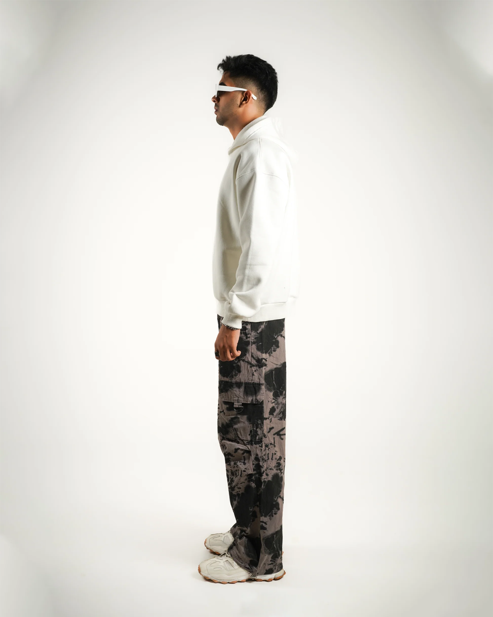 AVVARA Essential Hoodie - Arctic White (Side View)