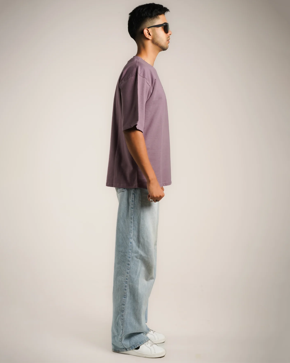 AVVARA Oversized Tee - Pearly Purple (Side View)