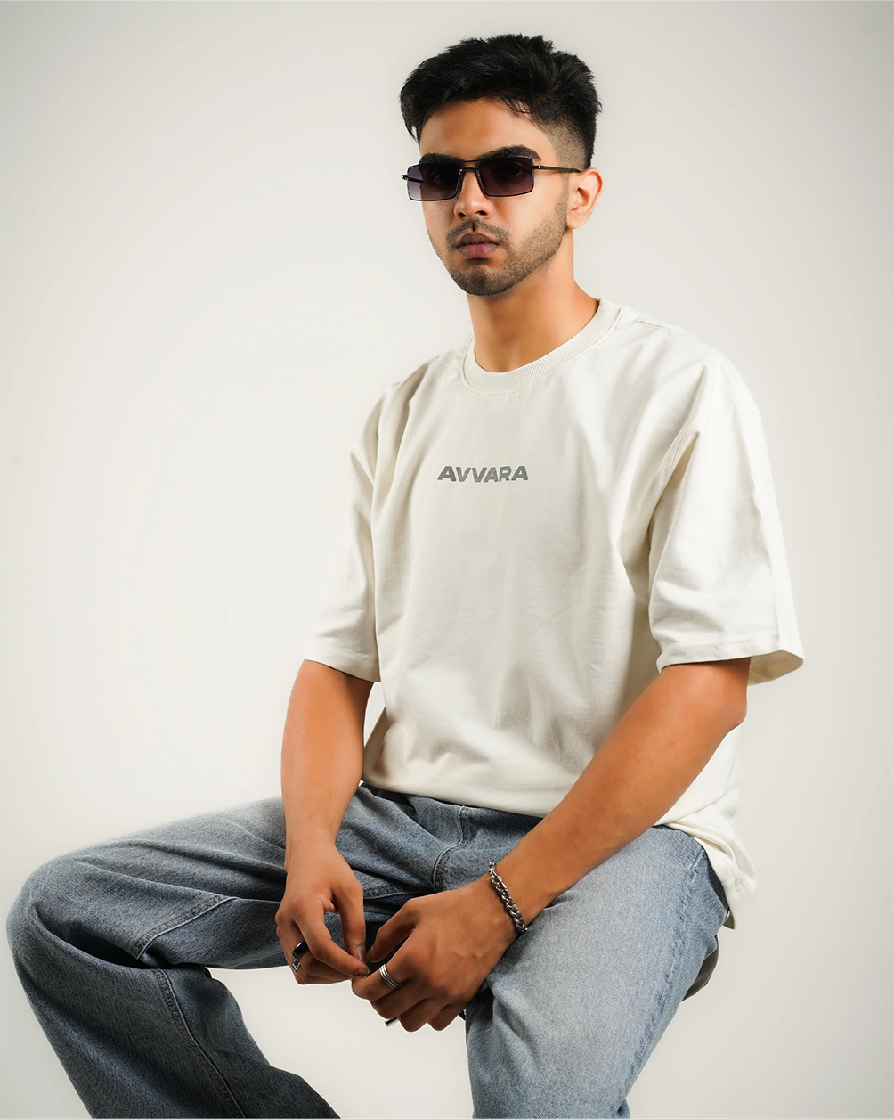 AVVARA Oversized Tee - Ivory White