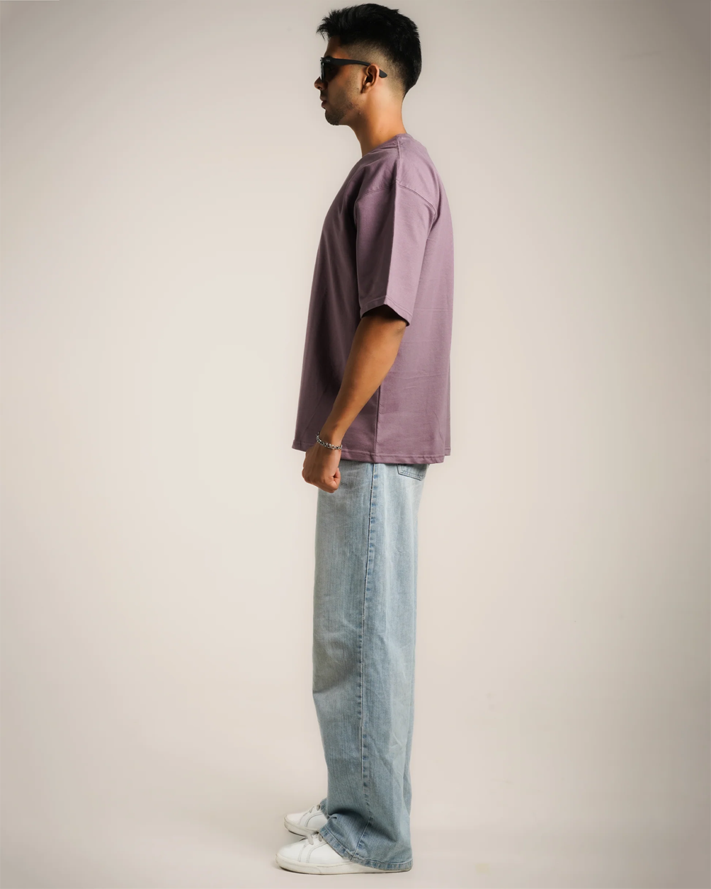 AVVARA Oversized Tee - Pearly Purple (Side View)