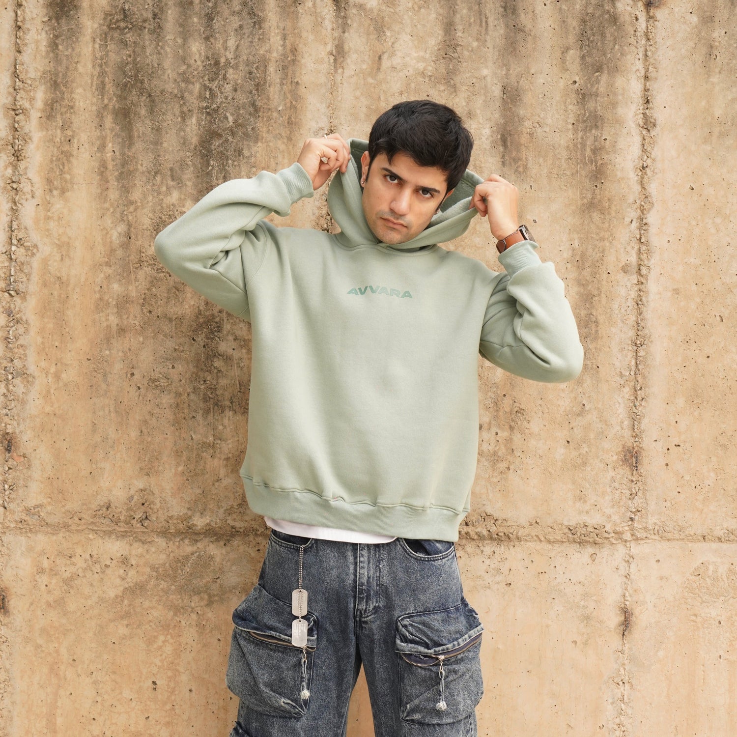 Avara Hoodie