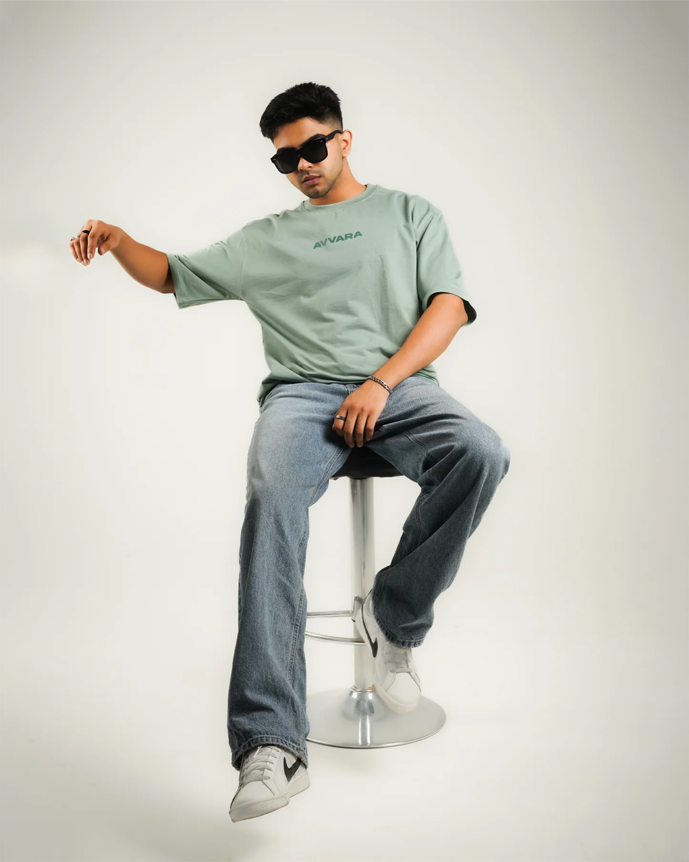 AVVARA Oversized Tee - Mint Green