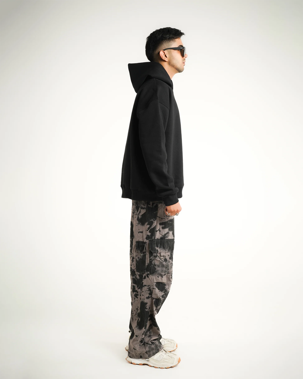 AVVARA Phantom Black Hoodie- Side View